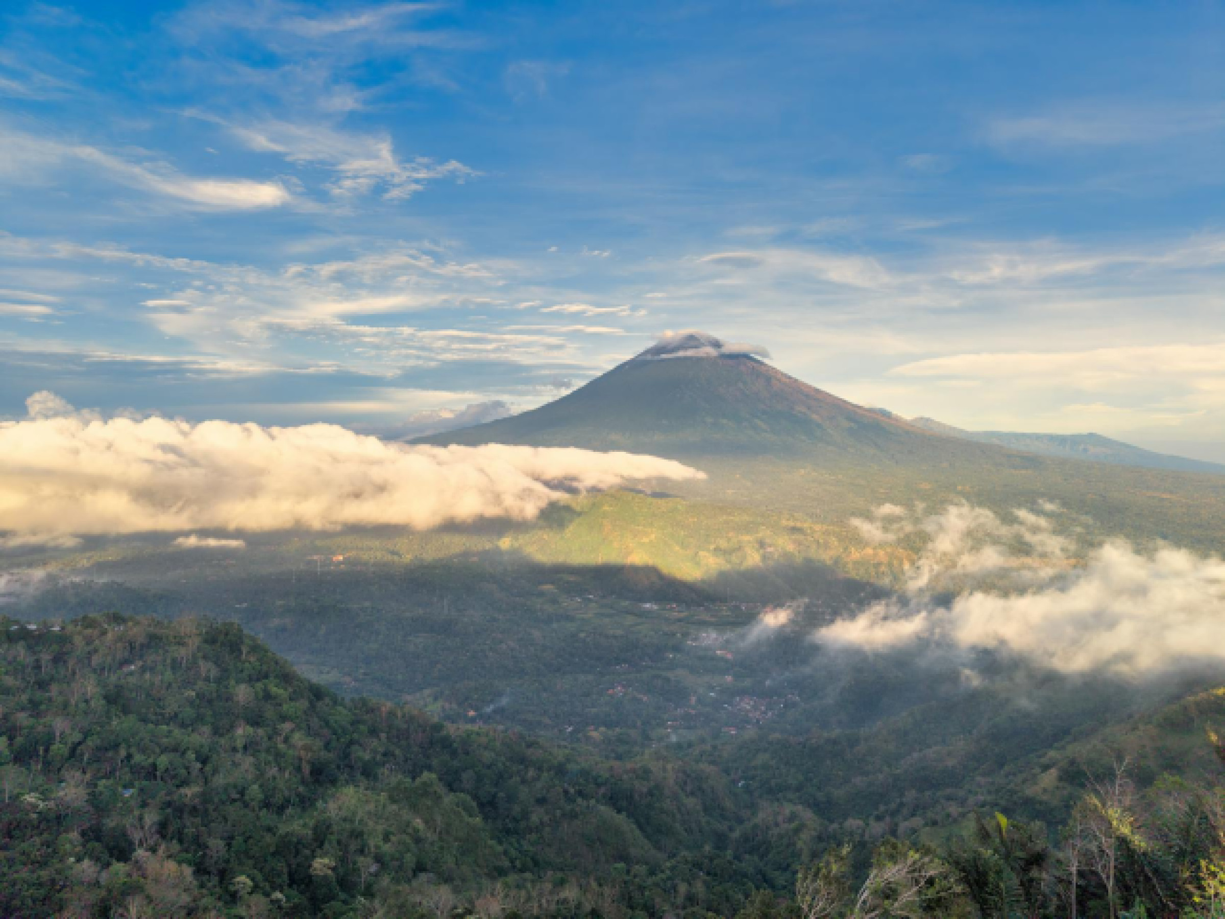 Bali Randonnées : Explorez l'Île Autrement