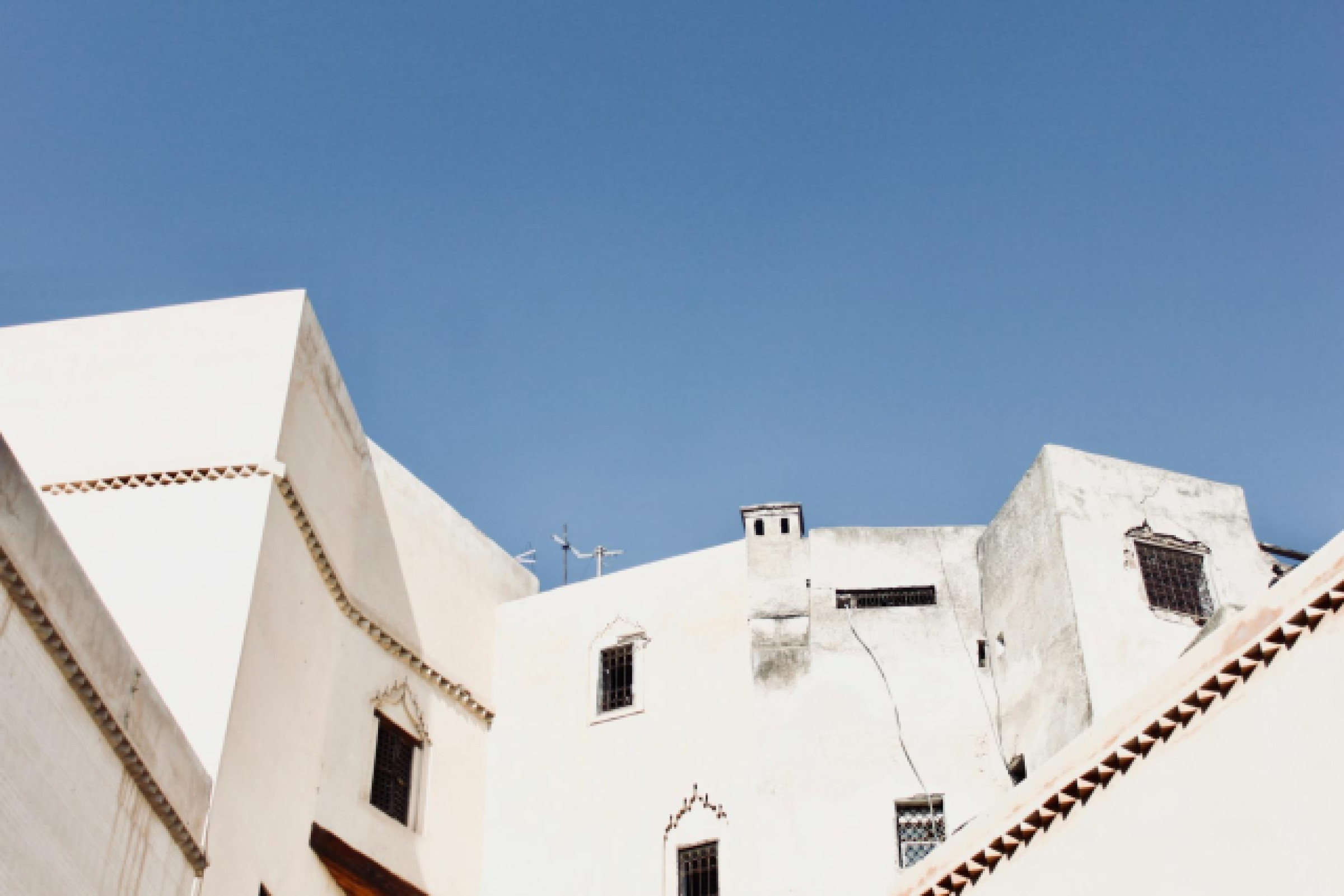 Bars secrets à Meknès : Explorez l'inattendu