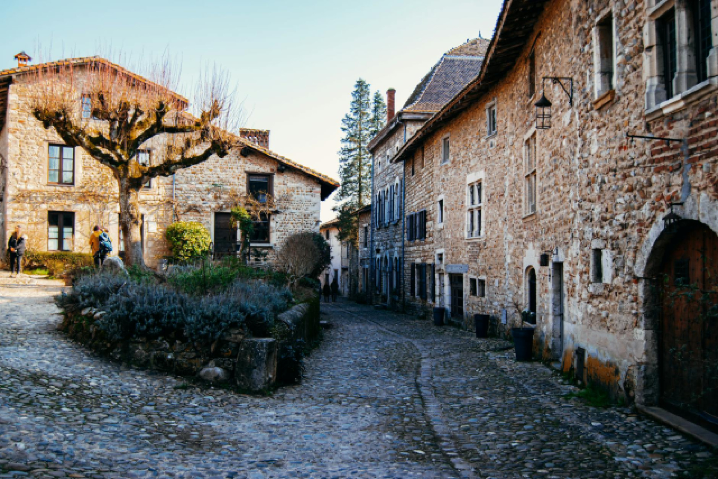 Découvrez les Meilleures Randonnées à Lyon : Guide Pratique et Marchés Locales